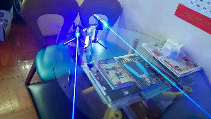 puntatore laser classe 4
